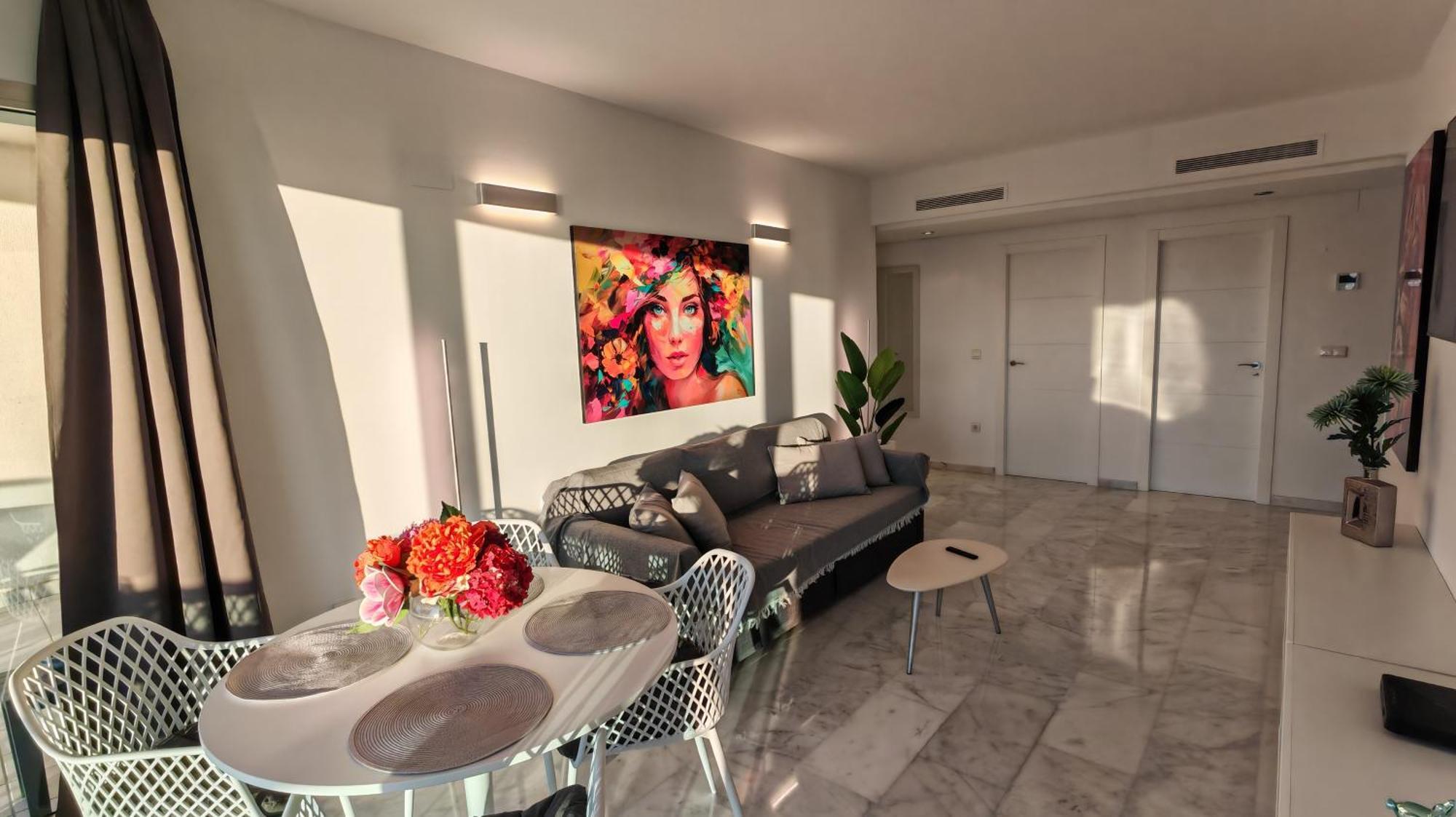 Skyline Floor 28 Sea Views Διαμέρισμα Μπένιντορμ Εξωτερικό φωτογραφία