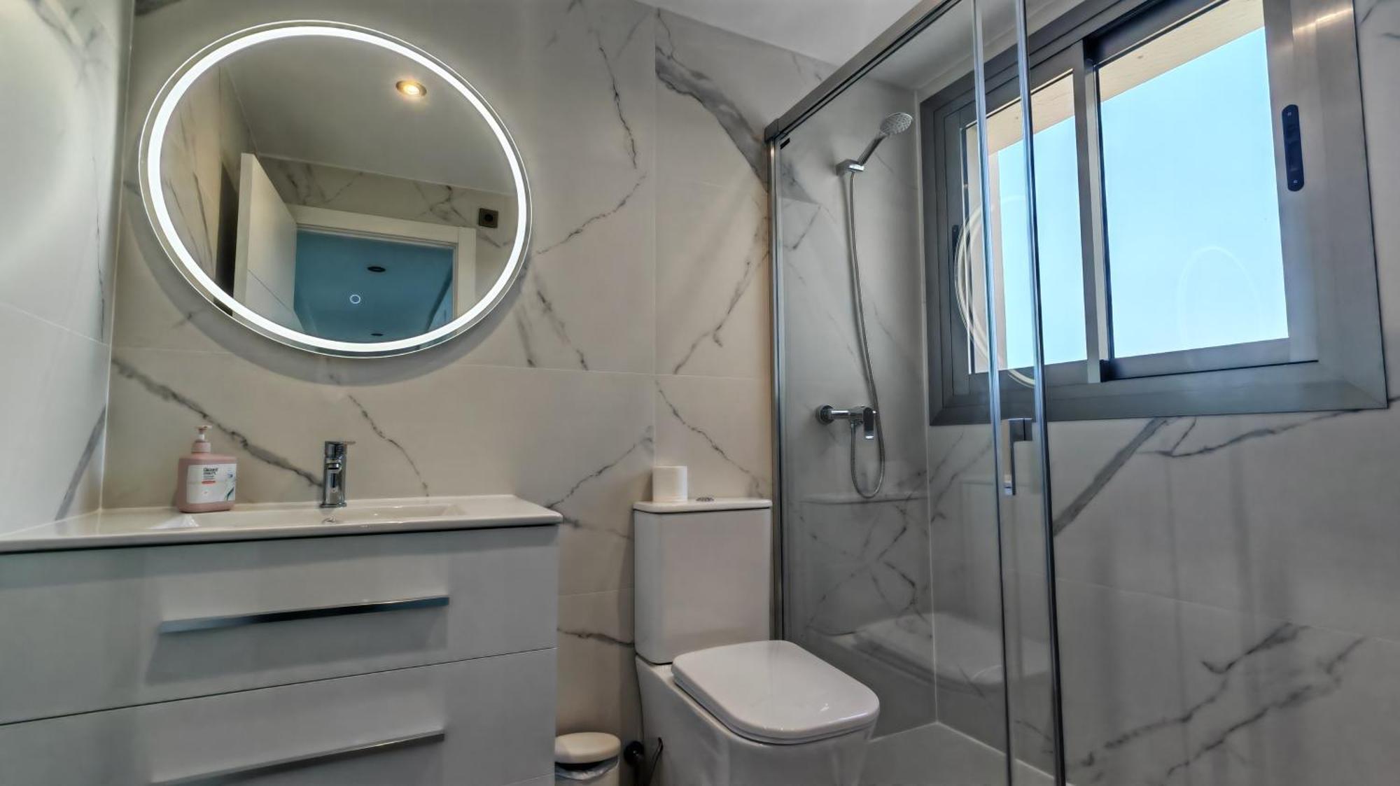 Skyline Floor 28 Sea Views Διαμέρισμα Μπένιντορμ Εξωτερικό φωτογραφία