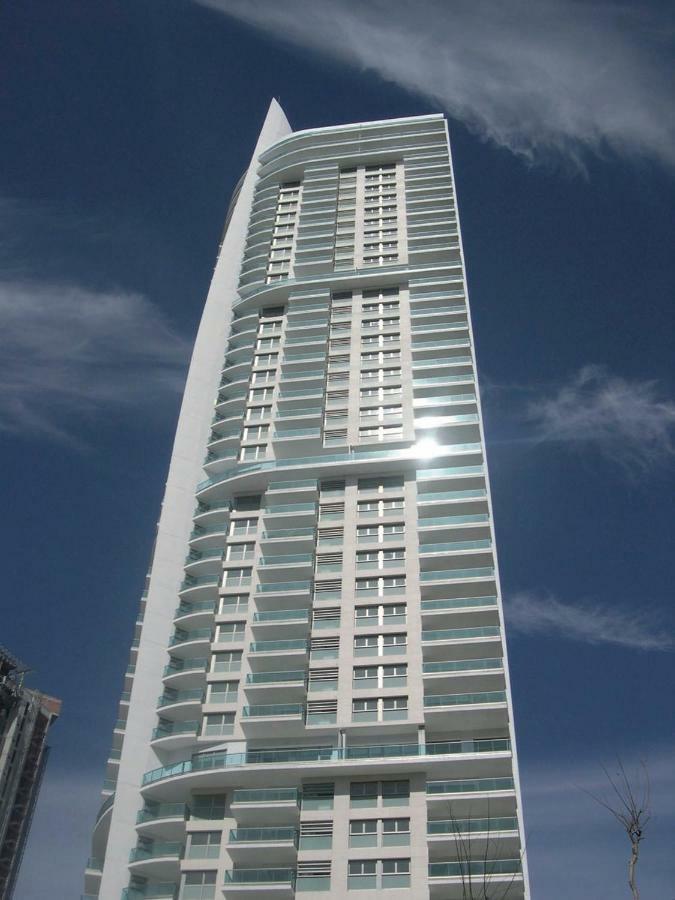 Skyline Floor 28 Sea Views Διαμέρισμα Μπένιντορμ Εξωτερικό φωτογραφία